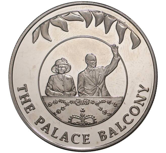 50 пенсов 2002 года Фолклендские острова «50 лет правлению Королевы Елизаветы II — Балкон дворца» (Артикул M2-48560)