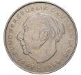 Монета 2 марки 1973 года F Западная Германия (ФРГ) «Теодор Хойс» (Артикул K11-82731)