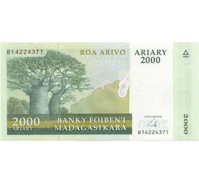 Банкнота 2000 ариари 2009 года (Артикул: B2-1142) — Фото №1