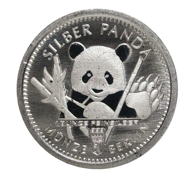 Монета Монетовидный инвестиционный слиток 2017 года «Серебряная панда» — 1/8 унции (Артикул M2-4875)
