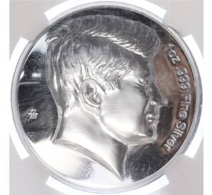 Медаль (1 унция серебра) 2022 года «1/2 доллара Кеннеди 1964» в слабе NGC (PF69 ULTRA CAMEO)