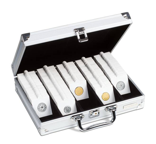 Чемодан для 650 холдеров или 150 капсул QUADRUM (LEUCHTTURM 347829) (Артикул: L1-30042) — Фото №1