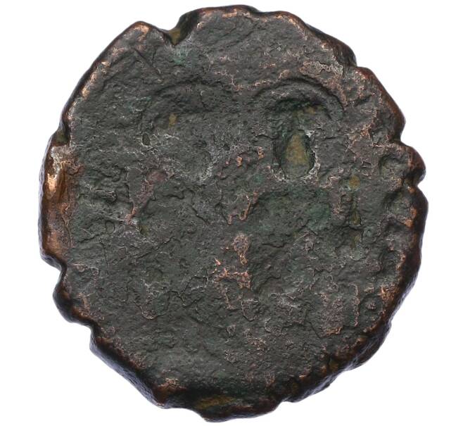 Монета Фоллис 566-578 года Византия — Юстиниан II (Инкузный брак) (Артикул: T11-19121) — Фото №2