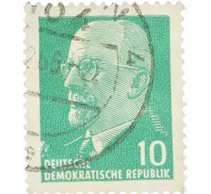 Почтовая марка 10 пфеннигов 1961-1965 года Восточная Германия (ГДР) «Вальтер Эрнст Пауль Ульбрихт»