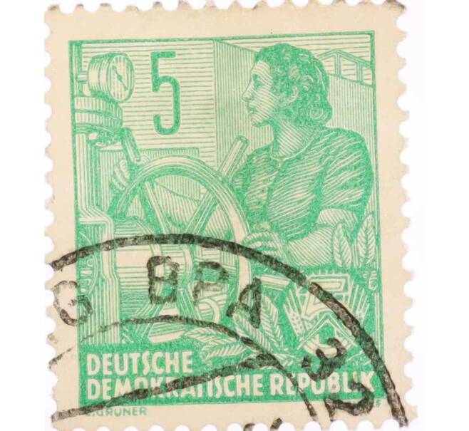 Почтовая марка 5 пфеннигов 1958 года Восточная Германия (ГДР) «Пятилетний план» (Артикул: T11-26016) — Фото №1
