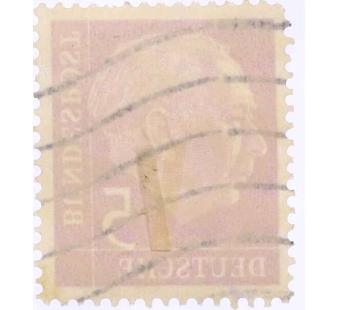 Почтовая марка 5 пфеннигов 1954 года Западная Германия (ФРГ) «Теодор Хойс» (Артикул: T11-26117) — Фото №2