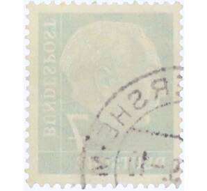 Почтовая марка 7 пфеннигов 1954 года Западная Германия (ФРГ) «Теодор Хойс» — Фото №2