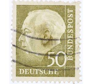 Почтовая марка 50 пфеннигов 1954 года Западная Германия (ФРГ) «Теодор Хойс»