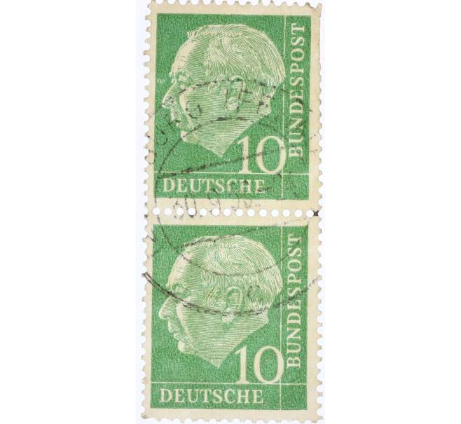 Сцепка из 2 марок 10 пфеннигов 1954 года Западная Германия (ФРГ) «Теодор Хойс» (Артикул: T11-26161) — Фото №1