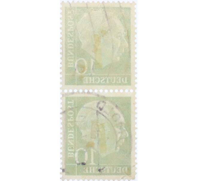 Сцепка из 2 марок 10 пфеннигов 1954 года Западная Германия (ФРГ) «Теодор Хойс» (Артикул: T11-26167) — Фото №2