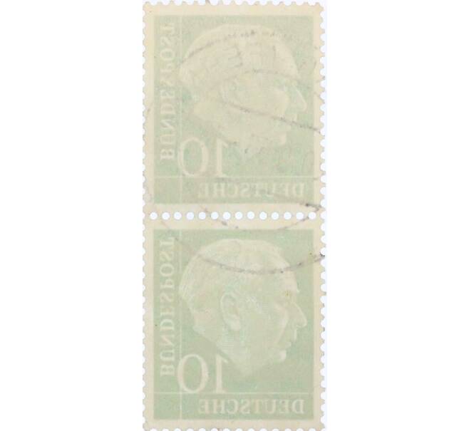 Сцепка из 2 марок 10 пфеннигов 1954 года Западная Германия (ФРГ) «Теодор Хойс» (Артикул: T11-26170) — Фото №2