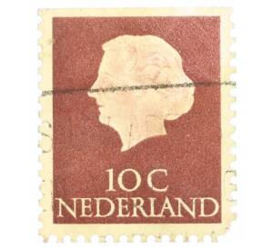 Почтовая марка 10 центов 1953 года Нидерланды «Юлиана» — Фото №1