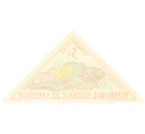 Почтовая марка 5 франков 1963 года Камерун «Желтая труба Costus spectabilis» — Фото №2