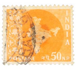 Почтовая марка 50 пайс 1957 года Индия «Карта Индии» — Фото №1