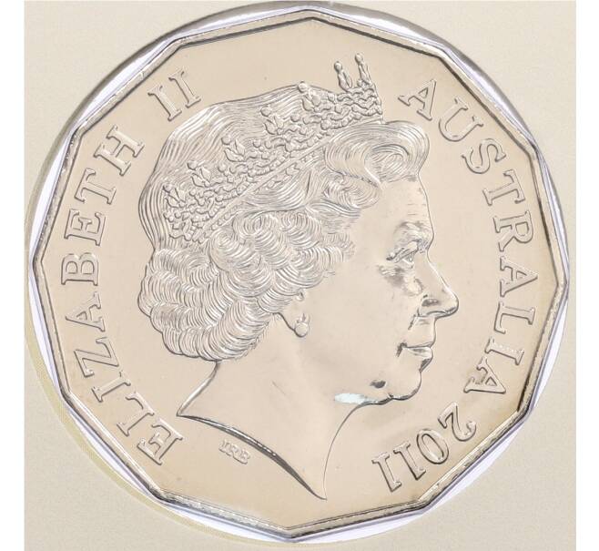 Монета 50 центов 2011 года Австралия «Свадьба принца Уильяма и Кэтрин Миддлтон» (в конверте с марками) (Артикул: M2-91397) — Фото №2