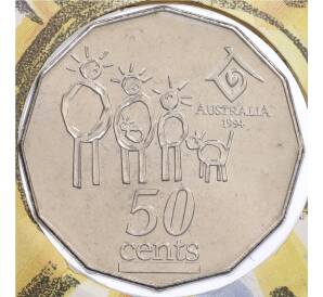 50 центов 1994 года Австралия «Международный год семьи» (в конверте с маркой) — Фото №1