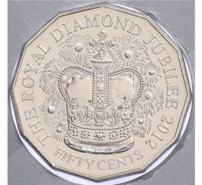 Монета 50 центов 2012 года Австралия «60 лет вступлению на престол Королевы Елизаветы II» (в конверте с марками) (Артикул: M2-91425) — Фото №1
