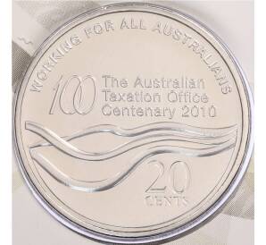 20 центов 2010 года Австралия «100 лет налоговому Управлению» (в конверте с маркой) — Фото №1
