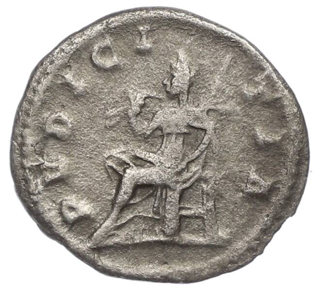 Монета Денарий 218-222 года Римская Империя — Юлия Меса (Бабушка Гелиогабала) (Артикул: K10-10693) — Фото №2