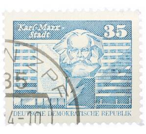 Почтовая марка 35 пфеннигов 1973 года Восточная Германия (ГДР) «Памятник Карлу Марксу»