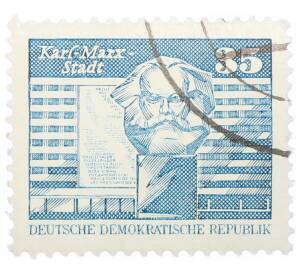 Почтовая марка 35 пфеннигов 1973 года Восточная Германия (ГДР) «Памятник Карлу Марксу»