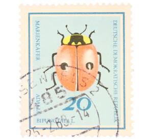 Почтовая марка 20 пфеннигов 1968 года Восточная Германия (ГДР) «Двухточечная коровка (Adalia bipunctata)»