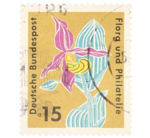 Почтовая марка 15 пфеннигов 1963 года Западная Германия (ФРГ) «Выставка флоры и филателии в Гамбурге — Башмачок настоящий (Cypripedium calceolus)»