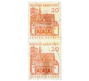 Сцепка из 2 марок 20 пфеннигов 1965 года Западная Германия (ФРГ) «Ворота Лоршского монастыря в Гессене»