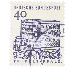 Почтовая марка 40 пфеннигов 1965 года Западная Германия (ФРГ) «Немецкие постройки XII века — Замок Трифельс в Пфальце»