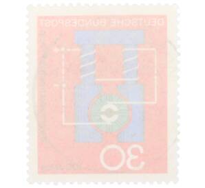 Почтовая марка 30 пфеннигов 1966 года Западная Германия (ФРГ) «Научные юбилеи — 100 лет динамоэлектрическому принципу»