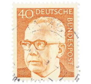 Почтовая марка 40 пфеннигов 1971 года Западная Германия (ФРГ) «Президент Густав Хайнеман» — Фото №1