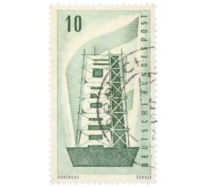 Почтовая марка 10 пфеннигов 1956 года Западная Германия (ФРГ) «Европейская конференция администраций почтовых служб и служб связи CEPT — Восстанавление Европы»