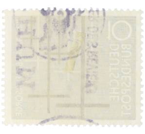 Почтовая марка 10 пфеннигов 1956 года Западная Германия (ФРГ) «Уход за военными могилами»