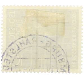 Почтовая марка 10 пфеннигов 1956 года Западная Германия (ФРГ) «Уход за военными могилами»