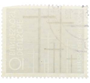 Почтовая марка 10 пфеннигов 1956 года Западная Германия (ФРГ) «Уход за военными могилами» — Фото №2