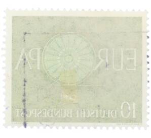 Почтовая марка 10 пфеннигов 1960 года Западная Германия (ФРГ) «Европейская конференция администраций почтовых служб и служб связи CEPT — Колесо» — Фото №2