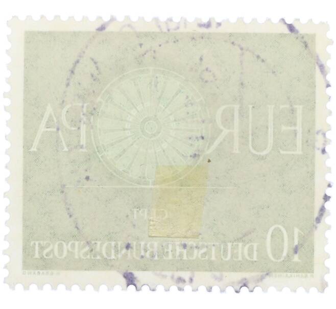 Почтовая марка 10 пфеннигов 1960 года Западная Германия (ФРГ) «Европейская конференция администраций почтовых служб и служб связи CEPT — Колесо» (Артикул: T11-35938) — Фото №2