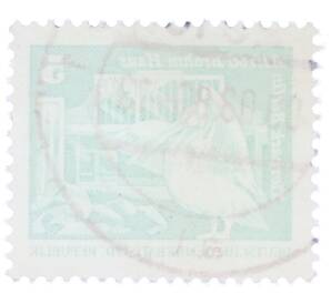 Почтовая марка 5 пфеннигов 1973 года Восточная Германия (ГДР) «Розовый пеликан» — Фото №2