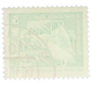 Почтовая марка 5 пфеннигов 1973 года Восточная Германия (ГДР) «Розовый пеликан» — Фото №2