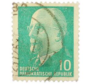 Почтовая марка 10 пфеннигов 1964 года Восточная Германия (ГДР) «Вальтер Эрнст Пауль Ульбрихт» — Фото №1
