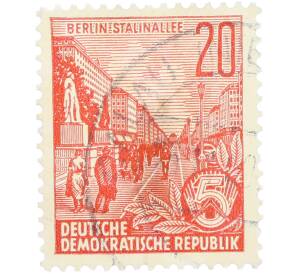 Почтовая марка 20 пфеннигов 1959 года Восточная Германия (ГДР) «Пятилетний план — Проспект Сталина» — Фото №1