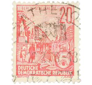 Почтовая марка 20 пфеннигов 1955 года Восточная Германия (ГДР) «Пятилетний план — Проспект Сталина» — Фото №1