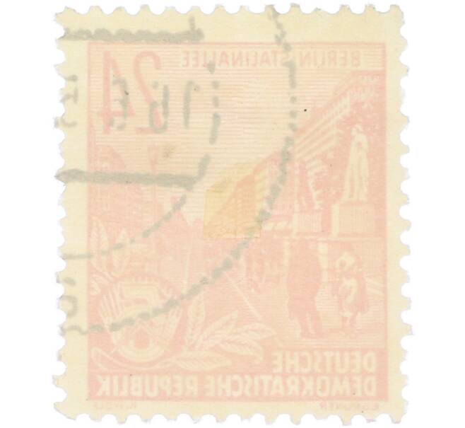 Почтовая марка 24 пфеннига 1953 года Восточная Германия (ГДР) «Пятилетний план — Проспект Сталина» (Артикул: T11-36234) — Фото №2