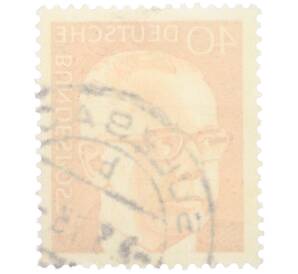 Почтовая марка 40 пфеннигов 1971 года Западная Германия (ФРГ) «Президент Густав Хайнеман» — Фото №2