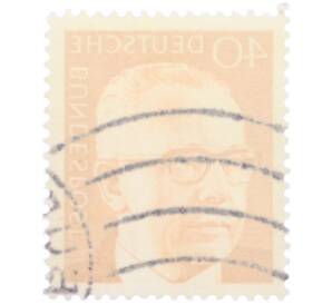 Почтовая марка 40 пфеннигов 1971 года Западная Германия (ФРГ) «Президент Густав Хайнеман» — Фото №2