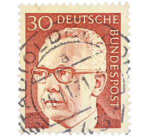 Почтовая марка 30 пфеннигов 1971 года Западная Германия (ФРГ) «Президент Густав Хайнеман»