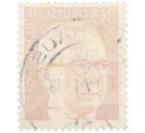 Почтовая марка 30 пфеннигов 1971 года Западная Германия (ФРГ) «Президент Густав Хайнеман» — Фото №2