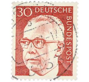 Почтовая марка 30 пфеннигов 1971 года Западная Германия (ФРГ) «Президент Густав Хайнеман» — Фото №1
