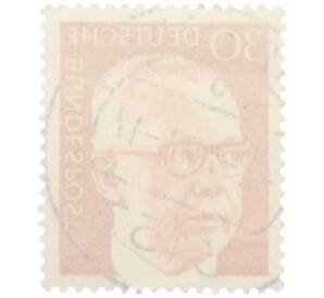 Почтовая марка 30 пфеннигов 1971 года Западная Германия (ФРГ) «Президент Густав Хайнеман» — Фото №2