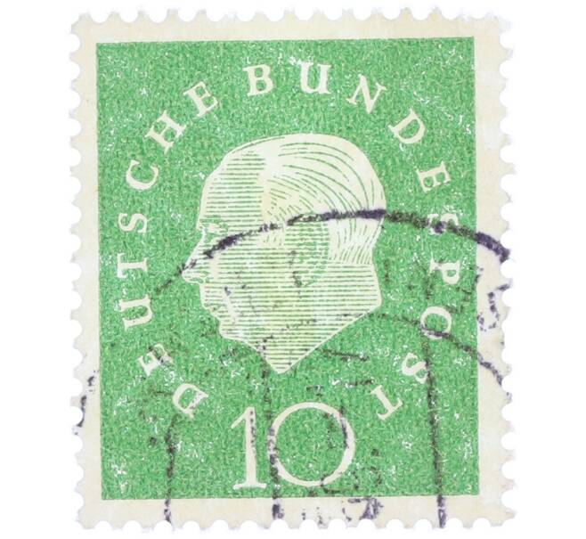 Почтовая марка 10 пфеннигов 1959 года Западная Германия (ФРГ) «Теодор Хойс» (Артикул: T11-37074) — Фото №1